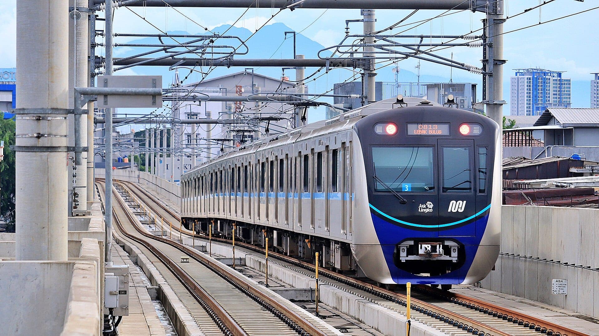 Метро Джакарты