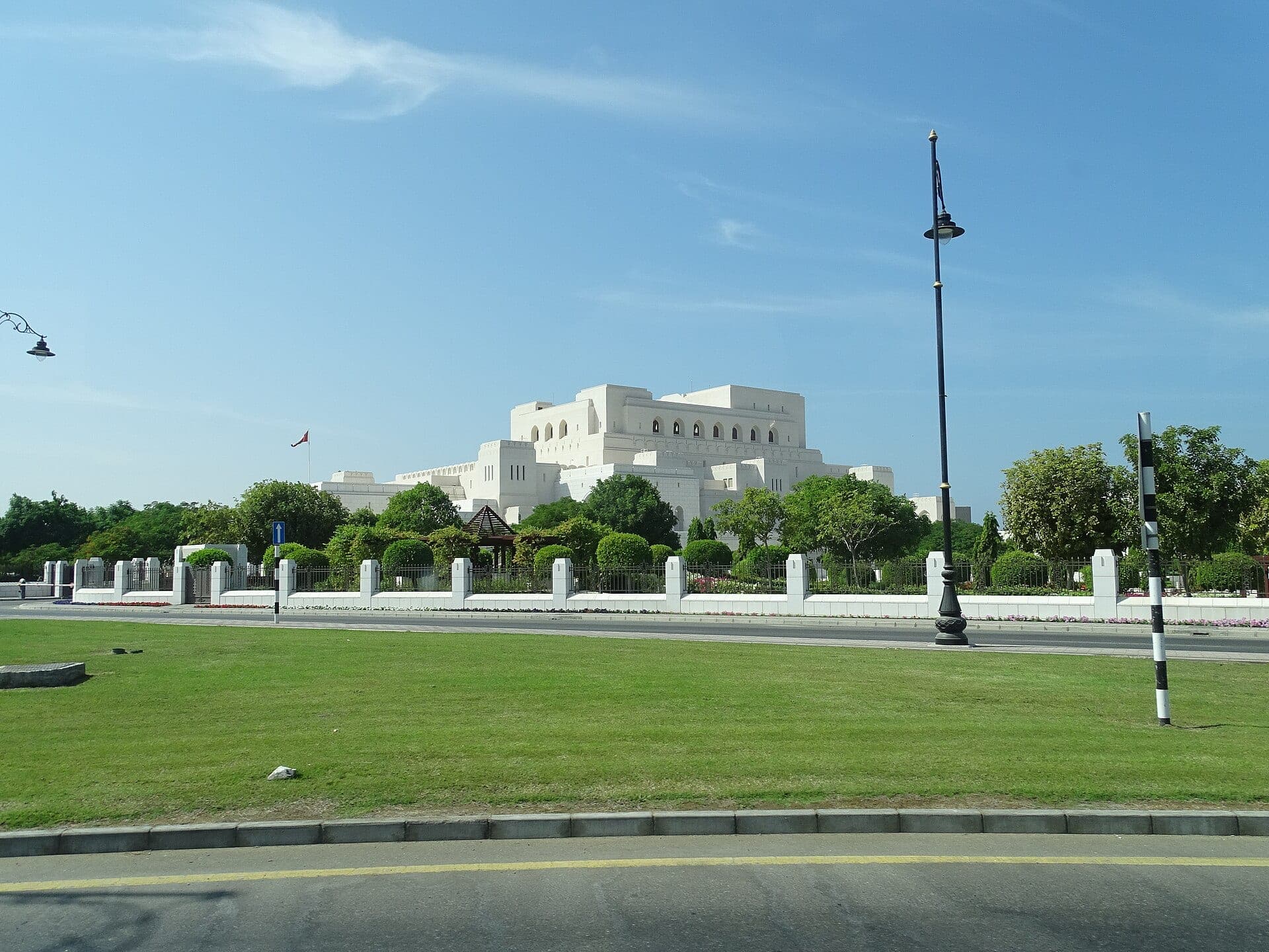 Оман. Экономические зоны: программа зарубежного поездки